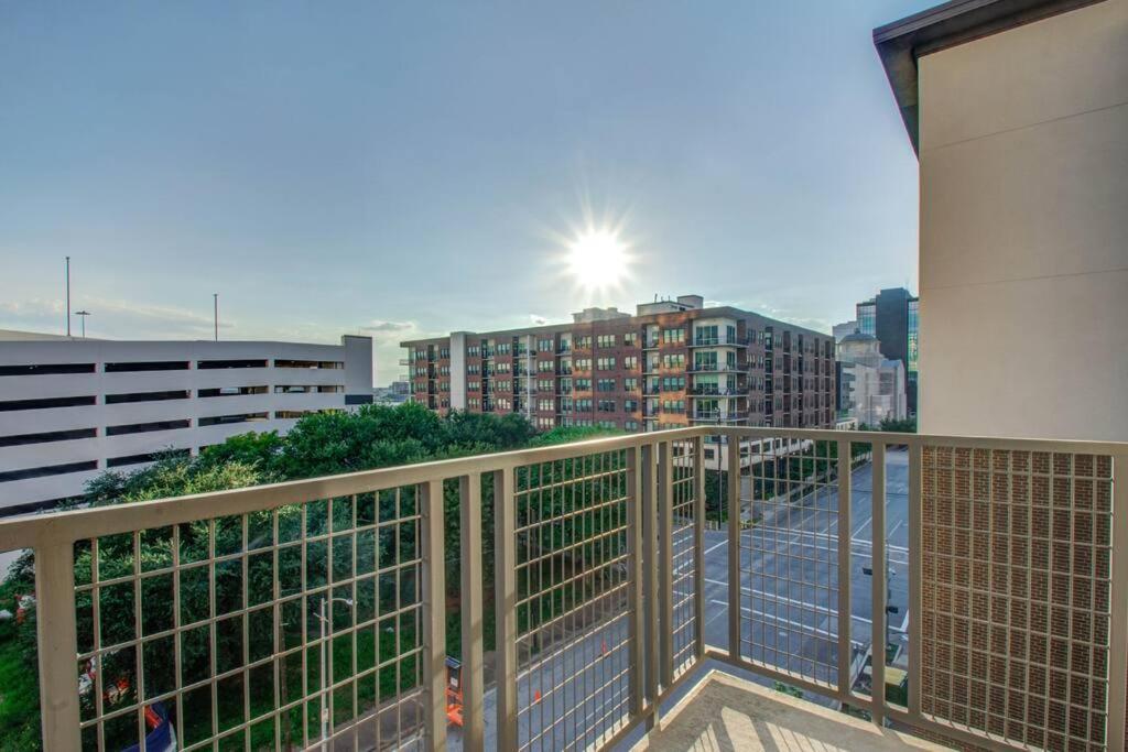 Best 5* Luxury Living Downtown Kingbed Suite Houston Exterior foto