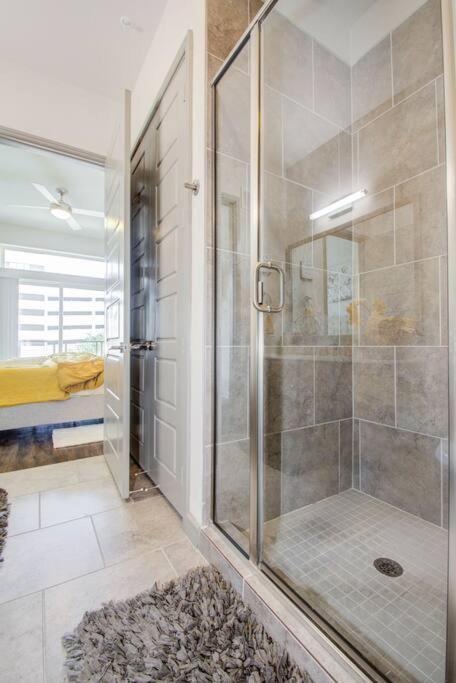 Best 5* Luxury Living Downtown Kingbed Suite Houston Exterior foto